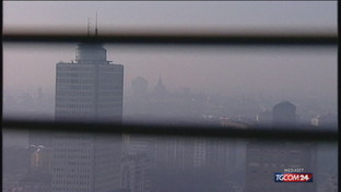 Smog, Milano blocca i Diesel euro 4, Bologna punta sui bus elettrici | Torino la citt&agrave; pi&ugrave; inquinata