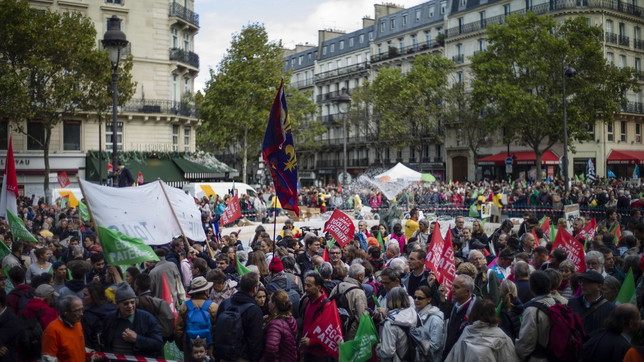 Parigi francia mondo marcia procreazione assistita