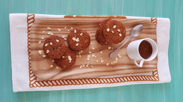 Biscotti Anzac con fiocchi di avena e cocco