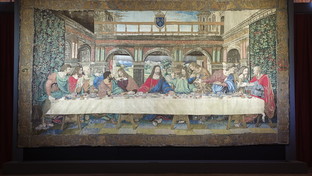 Milano, a Palazzo Reale l'arazzo restaurato che riproduce il cenacolo di Leonardo Da Vinci