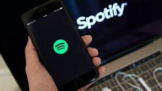Apple apre a Spotify: arriva l’integrazione con Siri