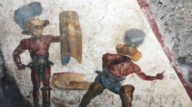 Pompei, scoperto affresco che raffigura due gladiatori in combattimento