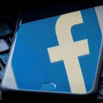 Facebook lancia la sezione "news", al via negli Usa la fase di test