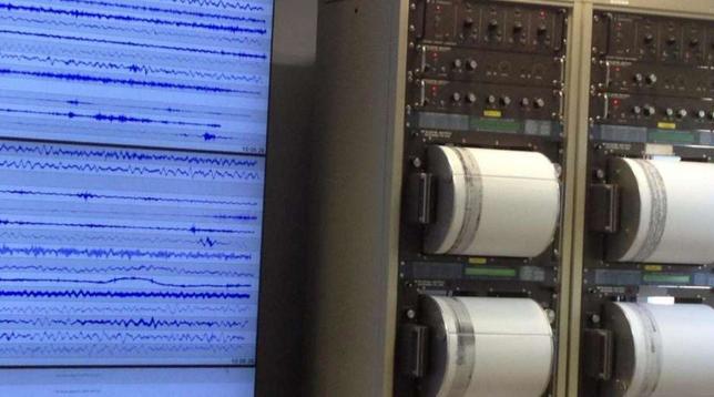sismografo sisma terremoto scossa magnitudo