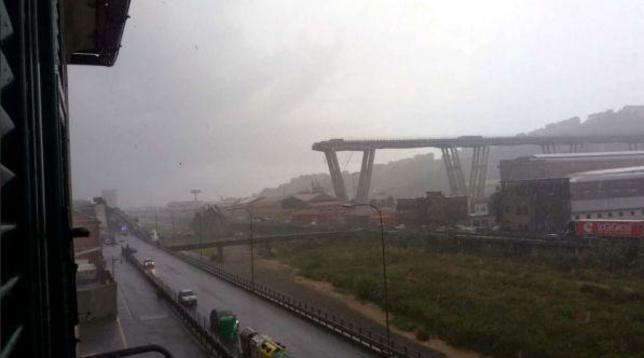 genova crollo viadotto ponte morandi