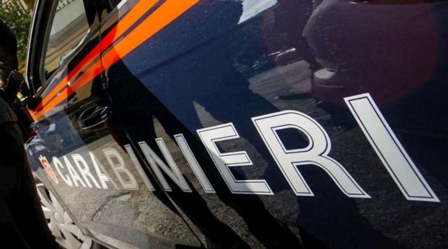 carabinieri generica, cc, auto,