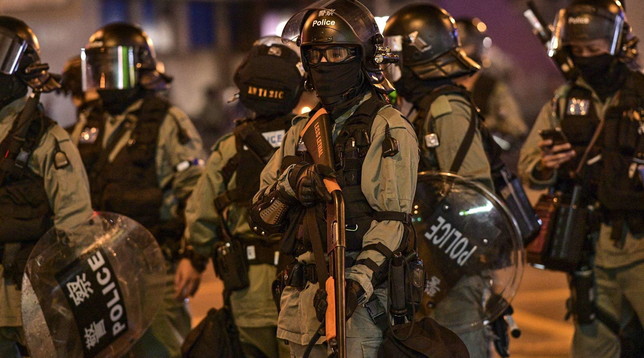 Hong Kong protesta proteste scontri polizia