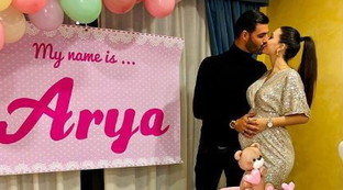 Clarissa Marchese incinta festeggia e svela il nome della bimba