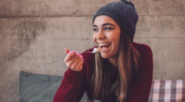 donna, donna giovane, alimentazione, alimentazione sana, clean eating, inverno