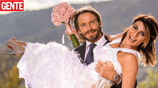 Samanta Togni prova gli abiti da sposa e cambia lavoro