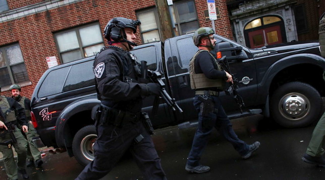 New Jersey sparatoria Jersey City polizia Usa