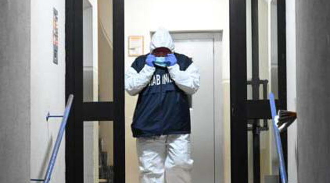 Alessandria, trovata morta in casa dal marito: ipotesi omicidio