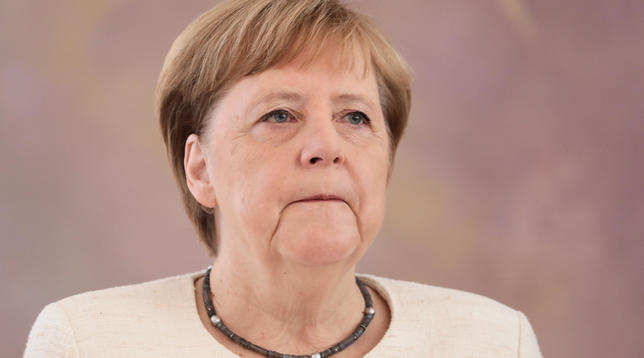 angela merkel tremori