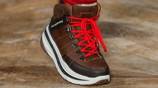 Scarpe uomo e boots: in citt&agrave; o sulla neve, quali indossare adesso