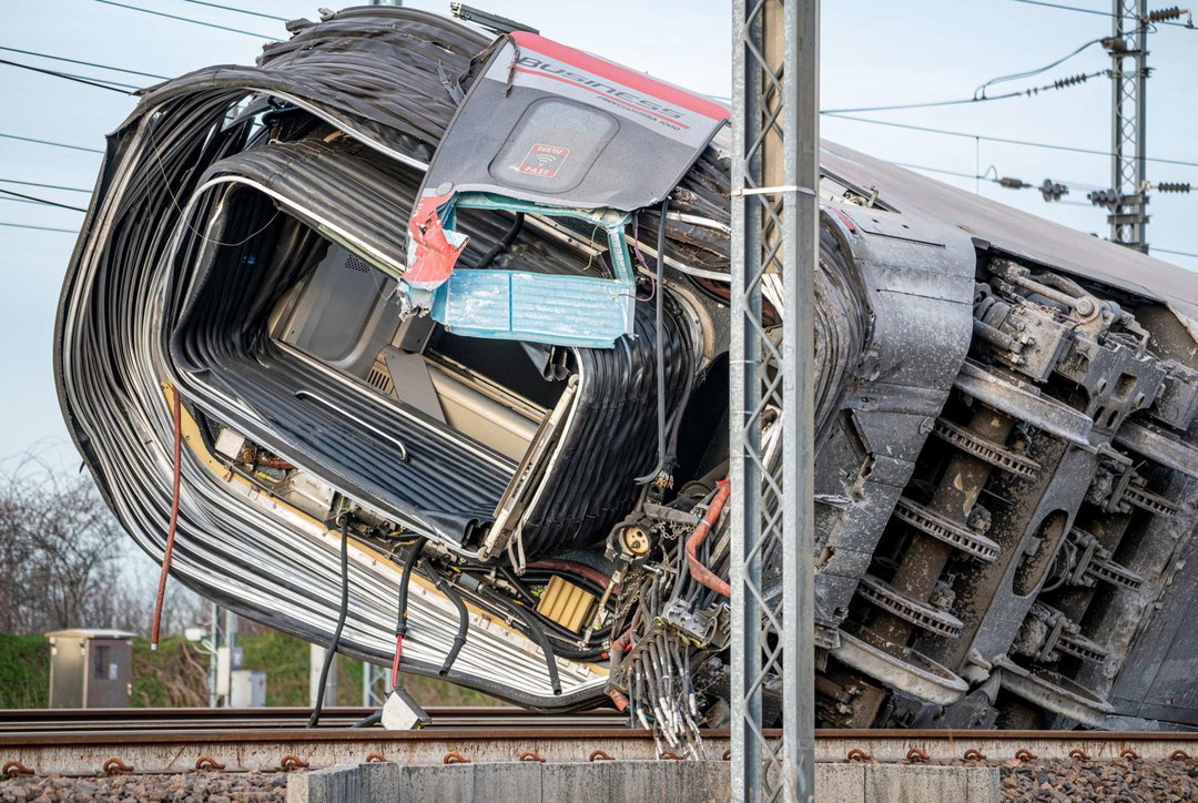Frecciarossa deragliato nel Lodigiano: le indagini della polizia