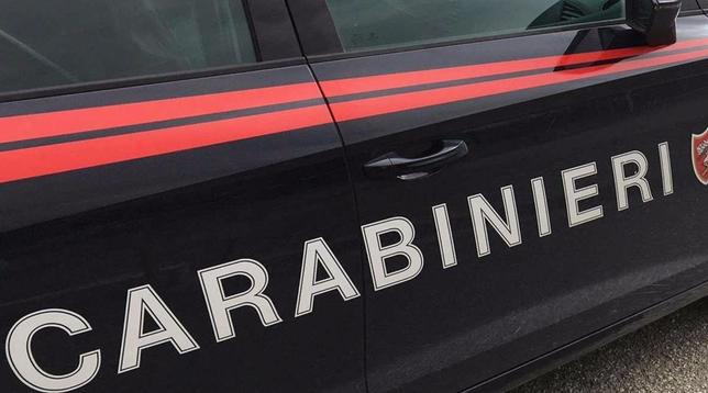 delitto rom, auto cc generica, carabinieri