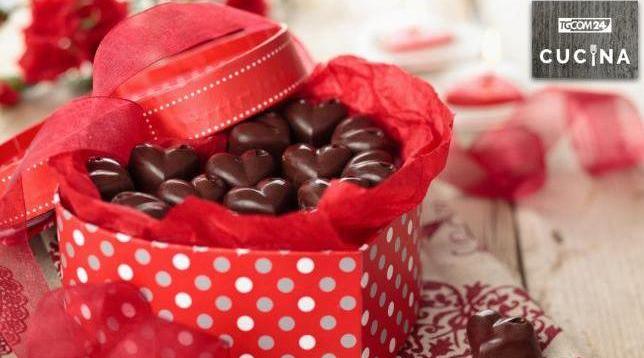 Cioccolatini al cherry a forma di cuore: romantici con brio