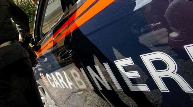 carabinieri generica, cc, auto,