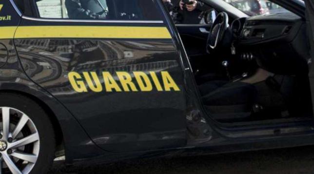 ostia carabinieri polizia guardia di finanza 112 113 gdf