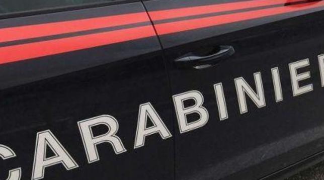 delitto rom, auto cc generica, carabinieri
