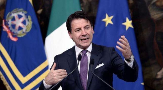 giuseppe conte conferenza stampa