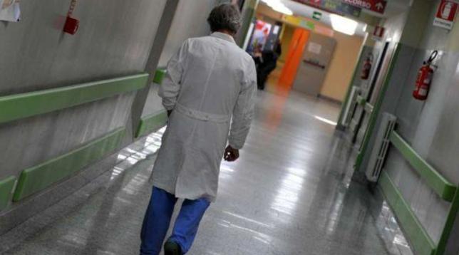 pronto soccorso, ospedale, medici, corsia,