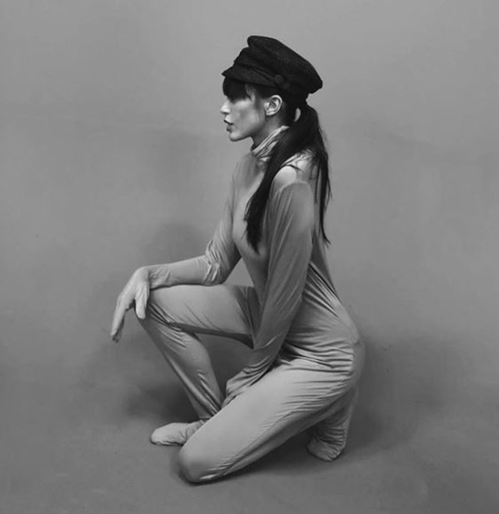 La Fidanzata Di Cremonini Protagonista Del Nuovo Video Del Cantautore Tgcom24