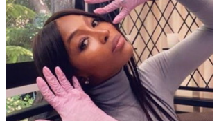 Naomi e la paura del coronavirus: “Non dimenticate i guanti”