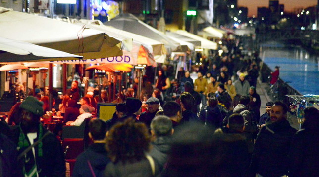Sole, shopping e movida: ecco l'ultimo sabato di Milano prima di finire 