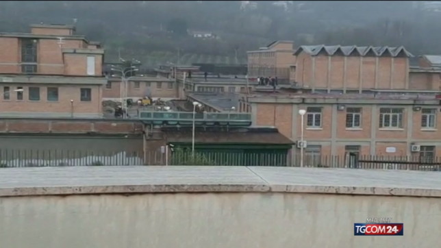 Rischio contagi, protesta nelle carceri