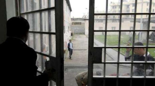 carcere cella prigione polizia penitenziaria