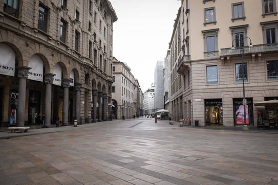 milano, coronavirus, strade deserte