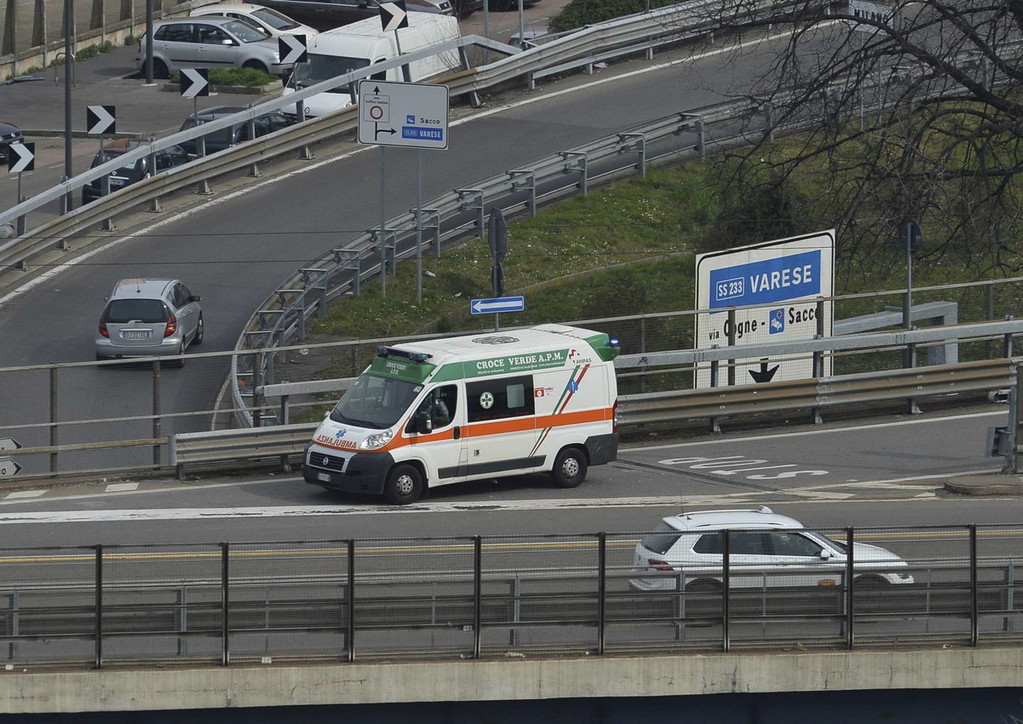 Milano si ferma, la tangenziale sempre più vuota