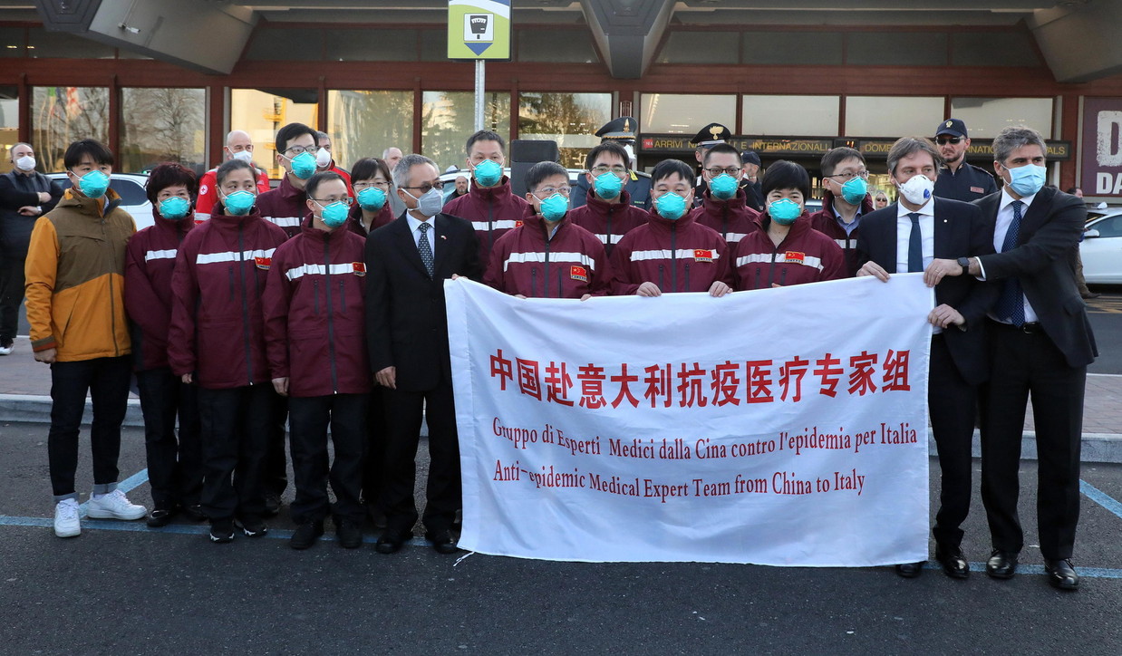 Coronavirus, arrivati a Milano i primi medici dalla Cina