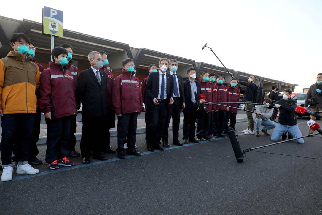 Coronavirus, arrivati a Milano i primi medici dalla Cina