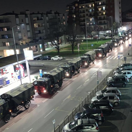 Coronavirus, l'esercito porta bare da Bergamo fuori regione&nbsp;per cremazione