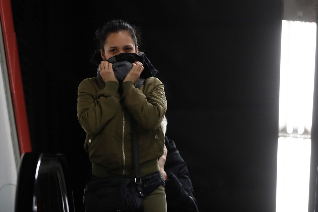 Coronavirus, emergenza in Spagna: a Madrid un morto ogni 16 minuti