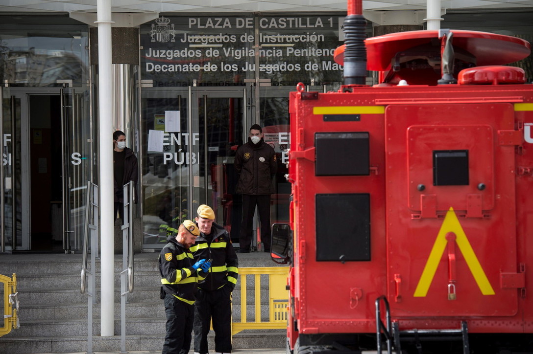 Coronavirus, emergenza in Spagna: a Madrid un morto ogni 16 minuti