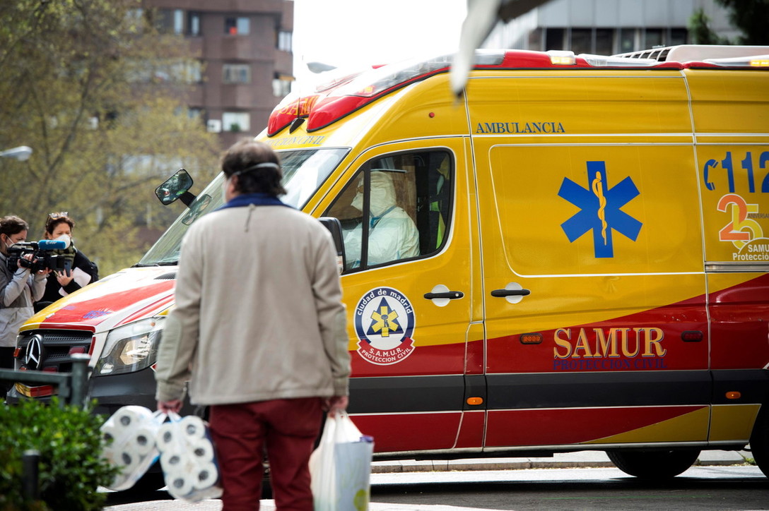 Coronavirus, emergenza in Spagna: a Madrid un morto ogni 16 minuti