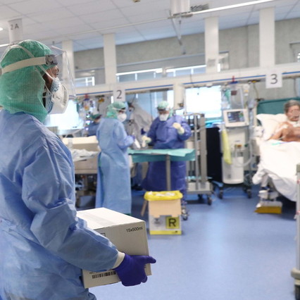 Coronavirus, il "paziente 1" commosso: "Il mio unico desiderio &egrave; poter assistere alla nascita di mia figlia"