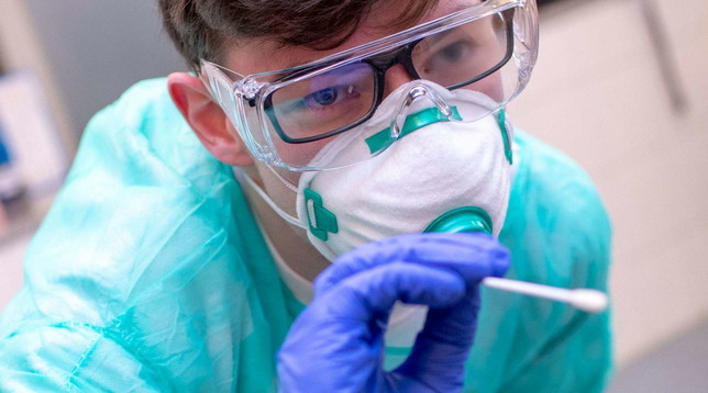 coronavirus generica generico medico tampone mascherina mascherine
