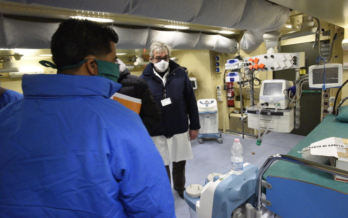 Coronavirus, pronto a Crema l'ospedale da campo con i medici cubani