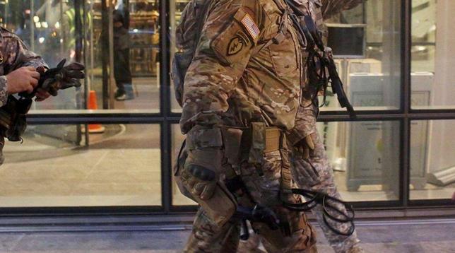 charlotte coprifuoco soldati militari usa guardia nazionale