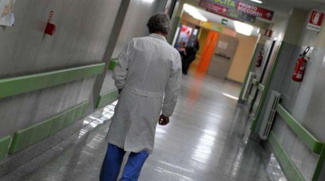pronto soccorso, ospedale, medici, corsia,
