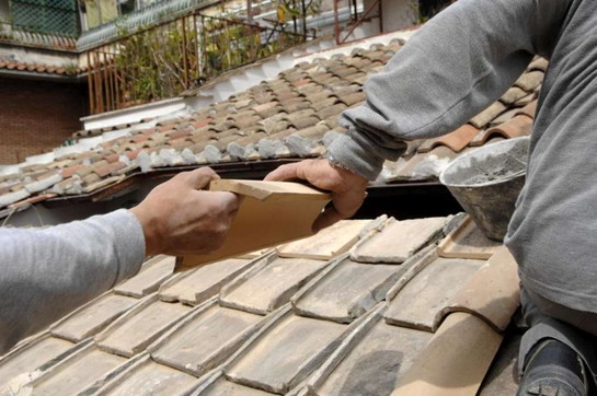 cantiere cantieri operai operaio muratore sicurezza morti bianche