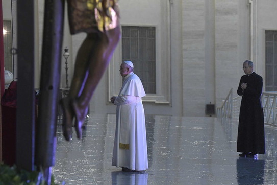 papa francesco urbi et orbi coronavirus san pietro