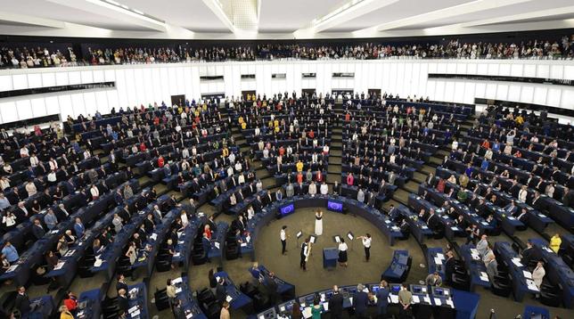 Europarlamento Parlamento Ue Brexit europarlamentari eurodeputati britannici spalle