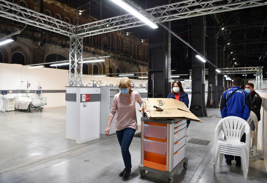 Coronavirus, ennesimo weekend di lockdown, tra controlli e sanificazioni