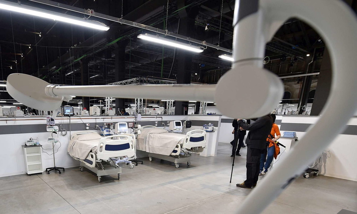 Coronavirus, ennesimo weekend di lockdown, tra controlli e sanificazioni