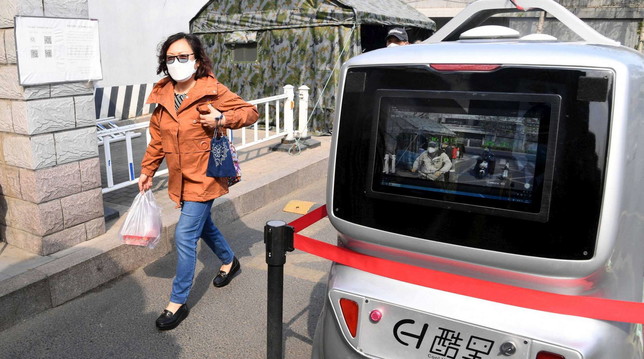 cina coronavirus robot